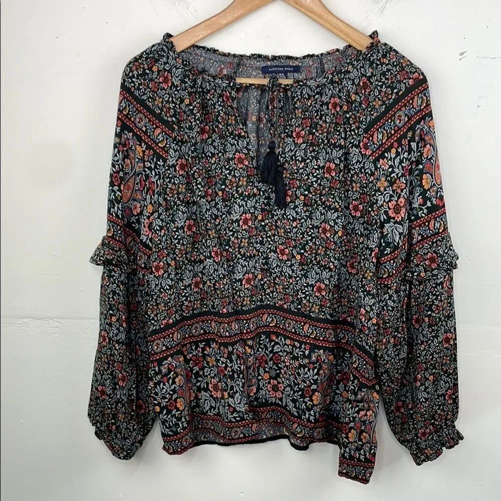 American Eagle Floral Print Peasant Boho Women's Top size Large cottagecore